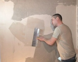 Как выровнять стены в квартире